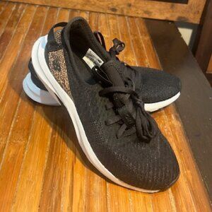 New Balance FuelCore Nergize Black Sneakers Size 8